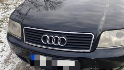 На Львівщині водій погрожував жінці вбивством