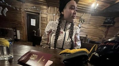 Новий рік зустрічатиме уже в Росії: СБУ видворяє блогерку Маслову з України