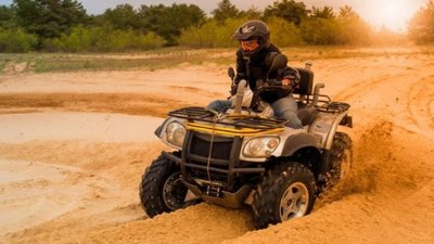 На Львівщині 12-річний хлопчик випав з квадроцикла