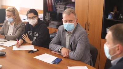 На Львівщині найбільше вакцинованих лікарів і найгірша ситуація з вакцинацією педагогів