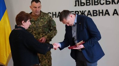 На Львівщині загиблих нацгвардійців відзначили орденами «За мужність»