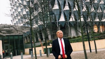 Музей мадам Тюссо потролив Трампа через відмову приїхати в Британію