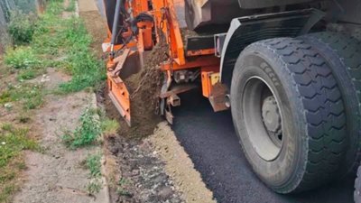 На Львівщині ремонтують аварійну дорогу