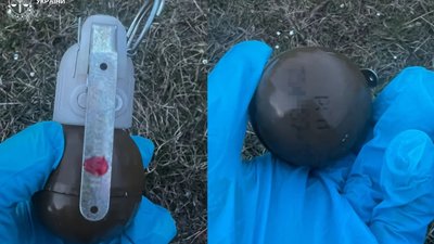 На Львівщині чоловік на заправці у прямому ефірі показував гранату