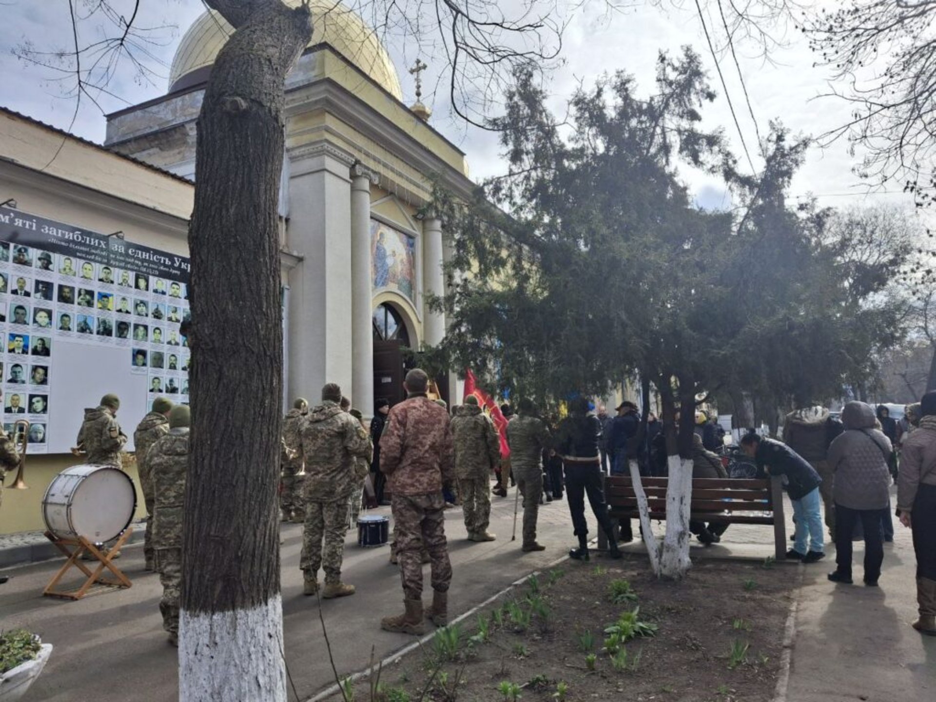 Одеса прощається із Демʼяном Ганулом. Фото Четверта студія