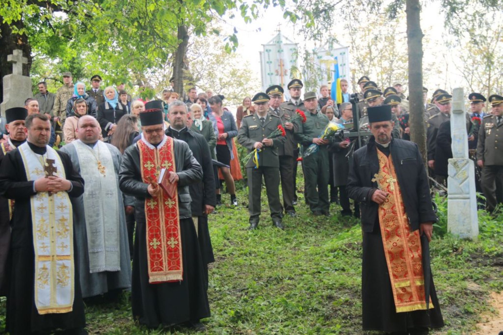 На Львівщині відкрили пам’яник Олександру Чеховичу за участі заступника генпрокурора Анатолія Матіоса , фото: 4studio