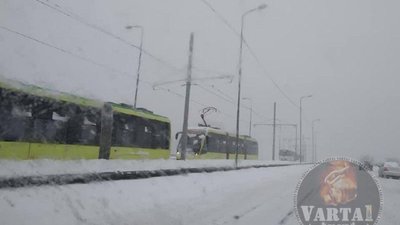 Мешканців Сихова закликають не чекати на трамвай (ФОТО)