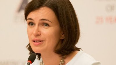 Кабмін звільнив заступницю Омеляна