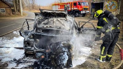 На Львівщині вщент згорів автомобіль