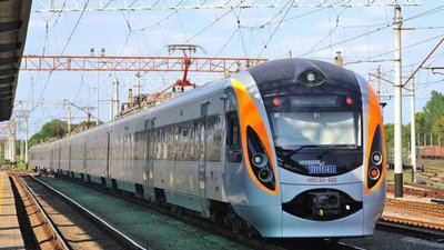 До Дня Незалежності до Львова із Києва курсуватиме додатковий швидкісний поїзд