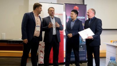 Бібліотека Стефаника отримала сучасне обладнання для зберігання інформації (ФОТО)