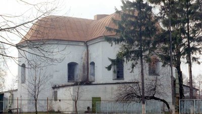 На Львівщині пішов з молотка старовинний костел