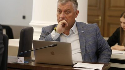 Садового просять навести лад із пільговими перевезеннями