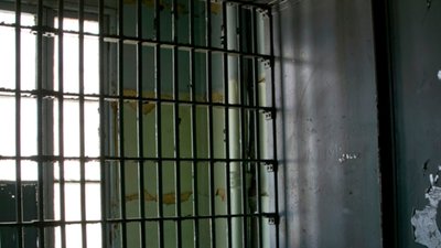 На Львівщині до 4 років ув’язнення засудили грабіжника