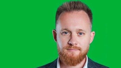 Депутат від "слуг народу" знімається у рекламі львівського барбершопу (ВІДЕО)