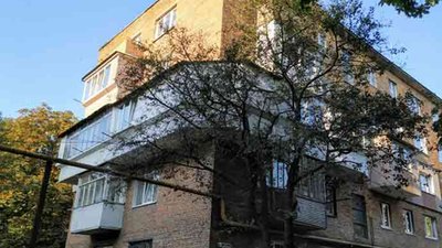 У Червонограді заборонили добудовувати та утепляти балкони