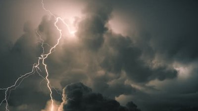 На Львівщині оголосили штормове попередження