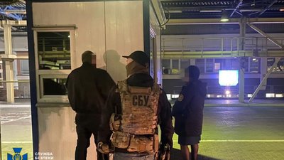 СБУ припинила функціонування корупційної схеми на Львівській митниці: державний бюджет недоотримав 2,7 млн грн (ФОТО)