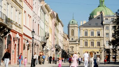 У Львові штрафуватимуть підприємців за порушення благоустрою в громадських просторах