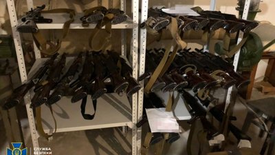 У Києві під виглядом добровольчого батальйону діяло злочинне угруповання