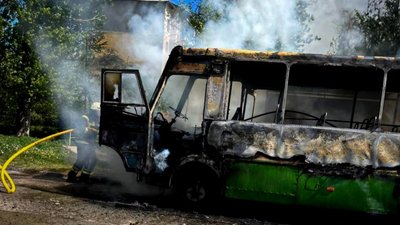 На Львівщині горів рейсовий автобус (ФОТО)