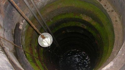 Жителька Львівщини виявила у колодязі тіло сусідки
