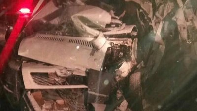 У горах Львівщини мікроавтобус перетворився на  купу металобрухту, після зіткнення з фурою (ФОТО)