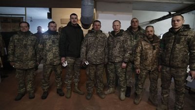 Командувач Сухопутних військ ЗСУ відзначив викладача Університету Ігоря Девлиша