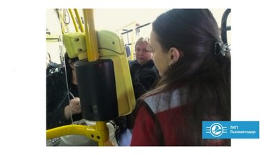 У Львові жінка втратила свідомість у маршрутці