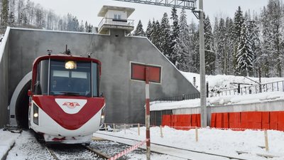 Розклад руху пасажирського поїзда №829/830 сполученням Львів–Ужгород–Львів зазнає тимчасових змін