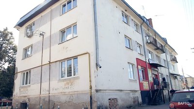 У центрі Борислава багатоповерхівка може вибухнути через газ у підвалі (ВІДЕО)