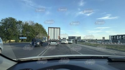 У Львові на об’їзній не розминулись автомобілі (ФОТО)