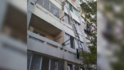На Львівщині рятувальники зняли з балкону 11-річну дитину (ФОТО)