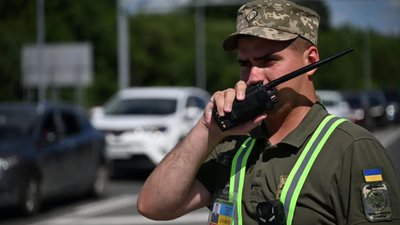 Кордон з Польщею радять перетинати у ранкові або пізні вечірні години