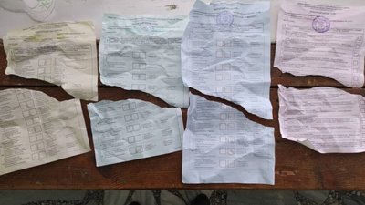 У Дніпропетровській області 70-річний чоловік порвав свої бюлетені (ФОТО)