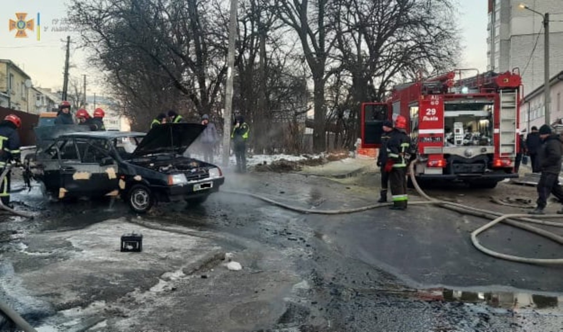 У Львові згорів автомобіль