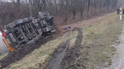На Львівщині у страшній ДТП загинув водій (ФОТО)
