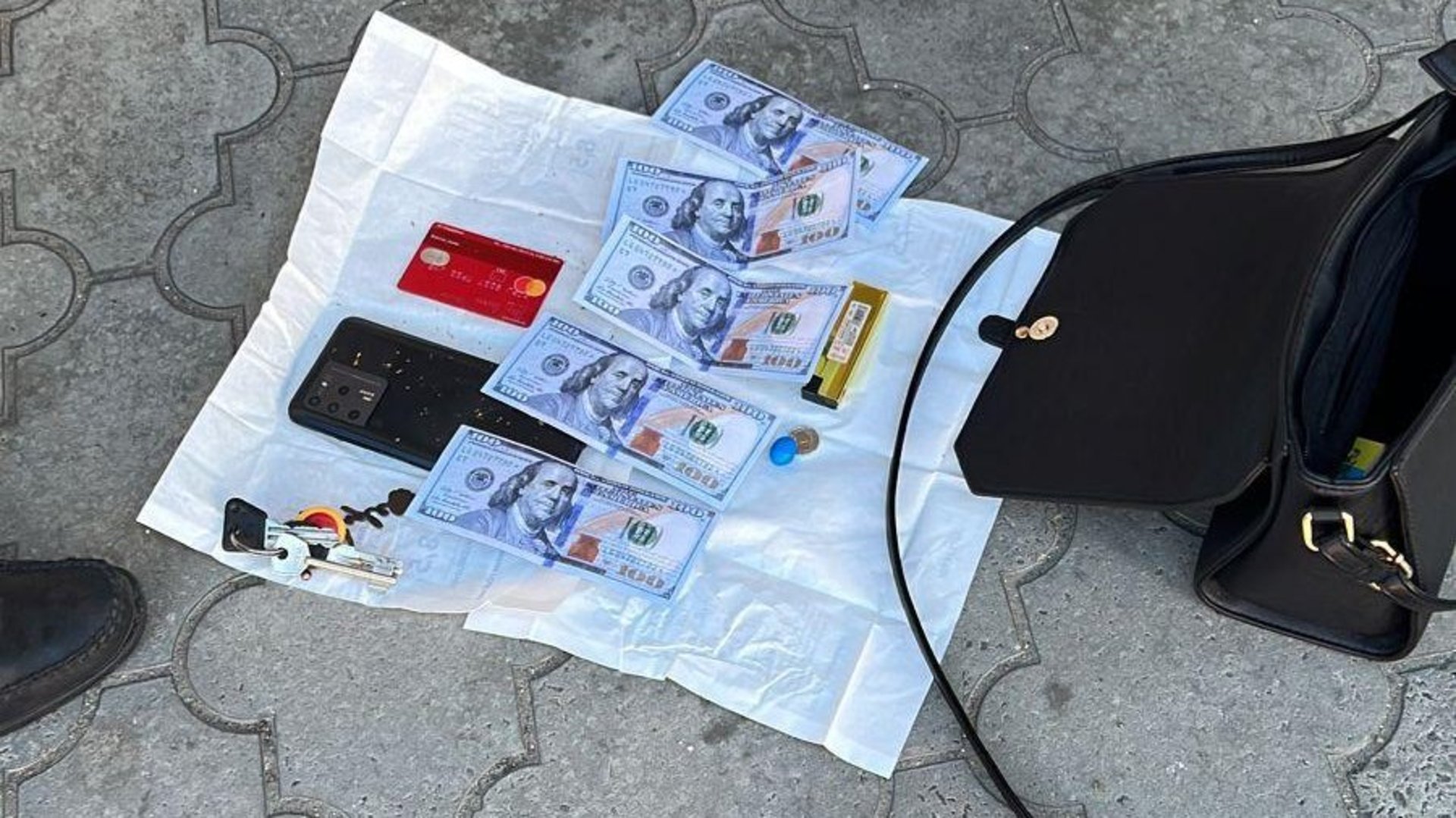 На Львівщині затримали громадянку РФ, яка організовувала виїзд ухилянтів за кордон