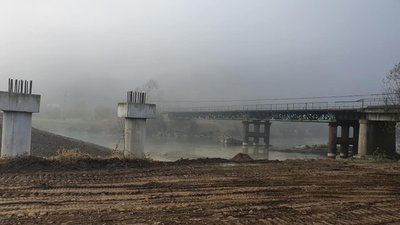 Водіям: проводиться ремонт мосту на ділянці дороги Східниця – Верхнє Синьовидне (ФОТО)