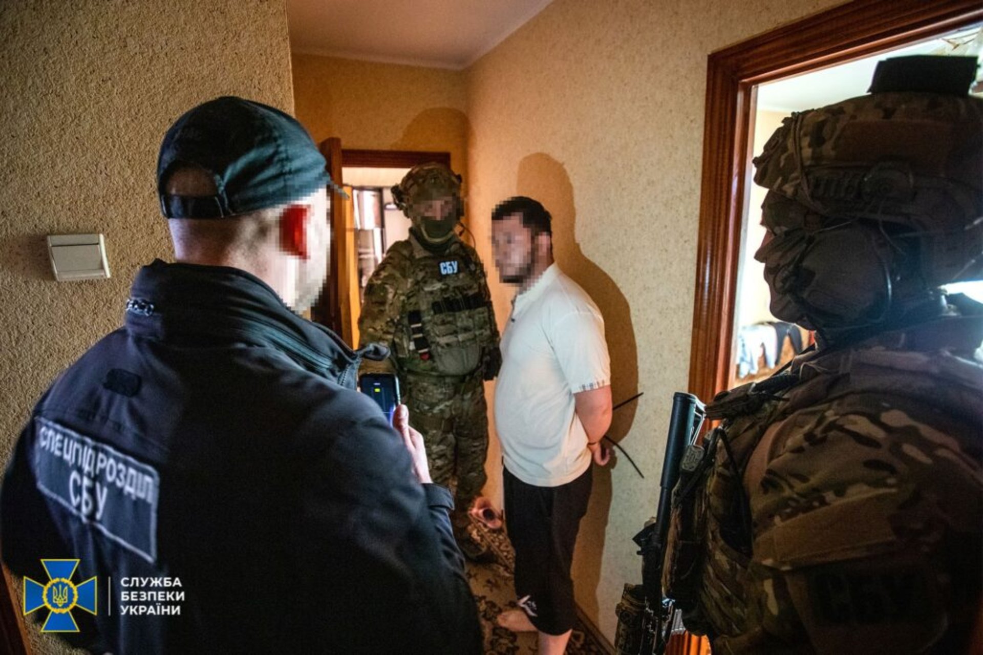 СБУ заблокувала канал контрабанди бурштину до країн Близького Сходу та Східної Азії, фото СБУ