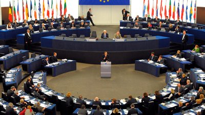 Європарламент узгодив нові правила фінансування політичних партій