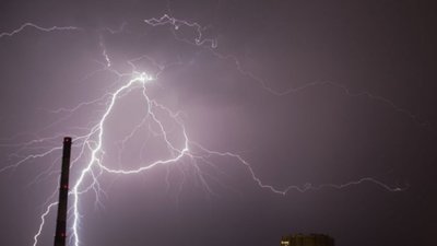 На Львівщині грозовий фронт залишив без електрики 59 сіл у 13 районах області