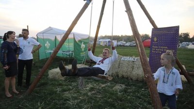 Садовий хоче літати до дітей у Лондон