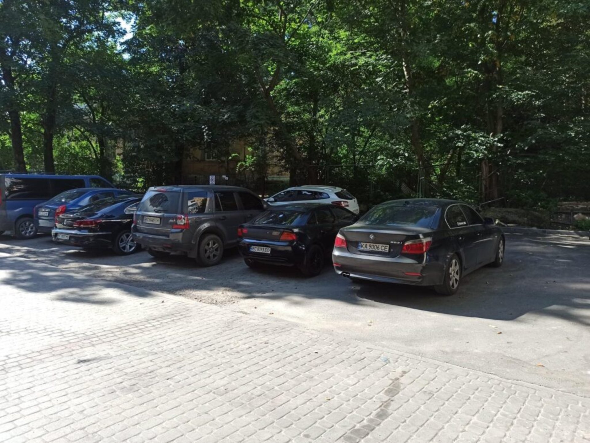 У Львові чиновники Садового винайшли новий спосіб боротьби із паркуванням, фото ГЛМЛ
