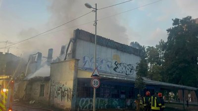 У Львові спалили кінотеатр «Дзвін»