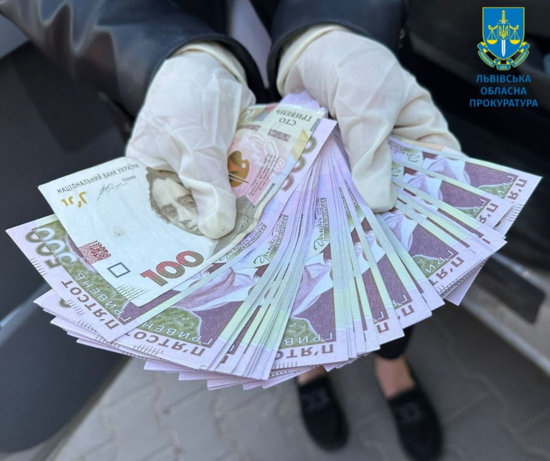 На Львівщині на хабарі затримано директора комунального підприємства