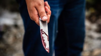 На Бродівщині жінка зарізала чоловіка