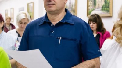 У Львівському онкоцентрі виставили для почитання Плащаницю