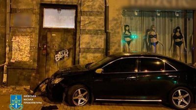 У Києві прокурор збив жінку, вона померла