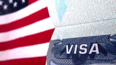 США припиняють видачу віз у більшості країн світу